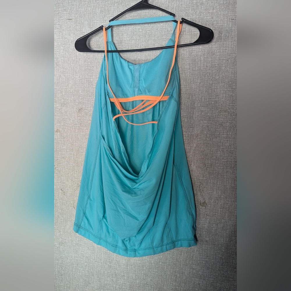 Lululemon Strappy Dancing Warrior Tank